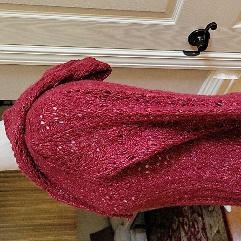 Sweater - Picture 5 of 6